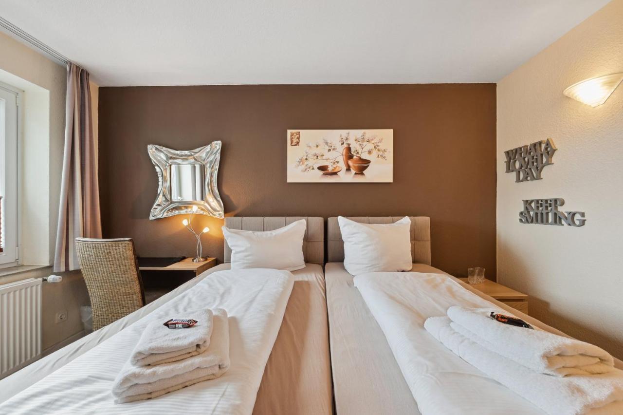 7O'Clock - Hotel Hannover Laatzen Eksteriør billede