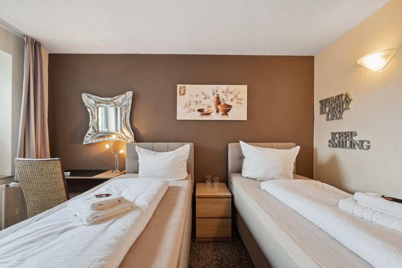 7O'Clock - Hotel Hannover Laatzen Eksteriør billede