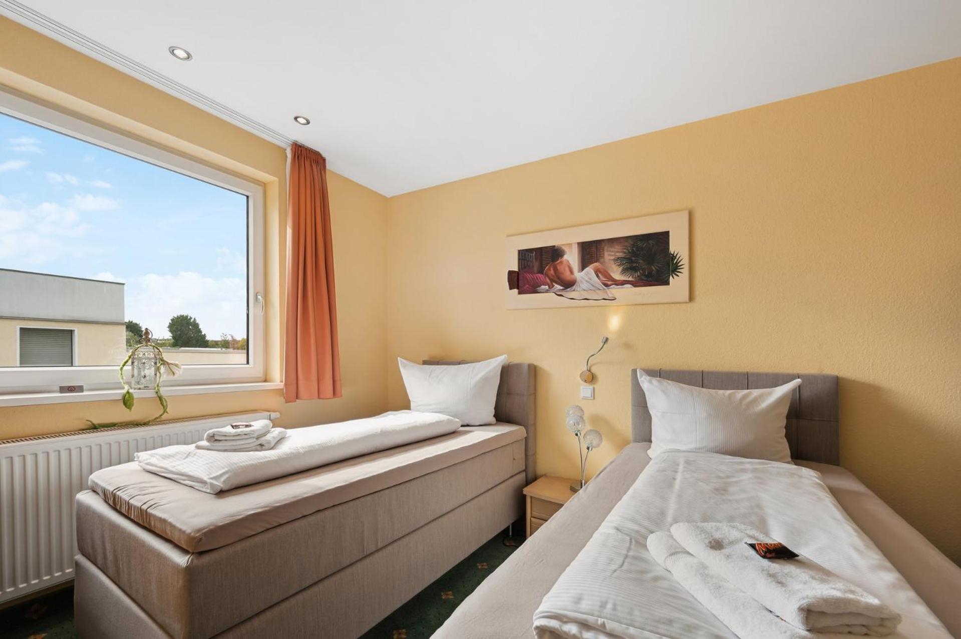7O'Clock - Hotel Hannover Laatzen Eksteriør billede