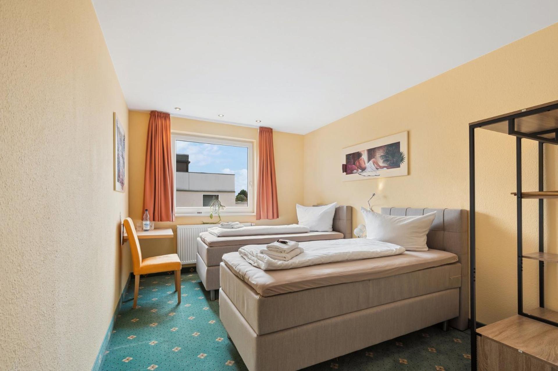 7O'Clock - Hotel Hannover Laatzen Eksteriør billede